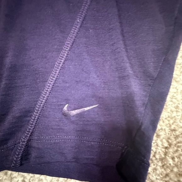 Women’s dark purple Nike Dri-fit athletic running shirt size small - Picture 4 of 8
